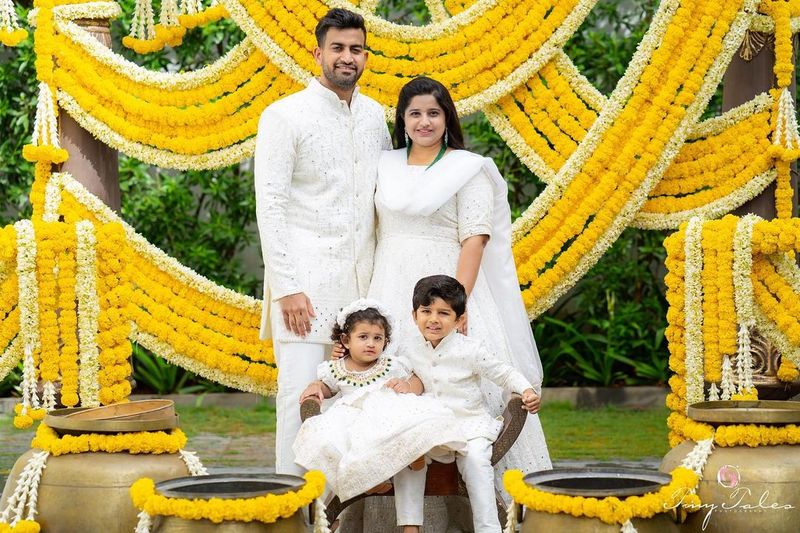 నిర్మాత దిల్రాజు దోతీ ఫంక్షన్ ఫోటోలు.