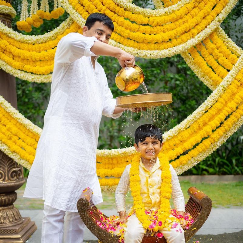 మరోవైపు దిల్రాజులో కొత్త కళ కనిపిస్తుంది. గతేడాది ఆయన రెండో వివాహం చేసుకున్న విషయం తెలిసిందే.