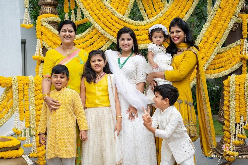 నిర్మాత దిల్రాజు దోతీ ఫంక్షన్ ఫోటోలు.