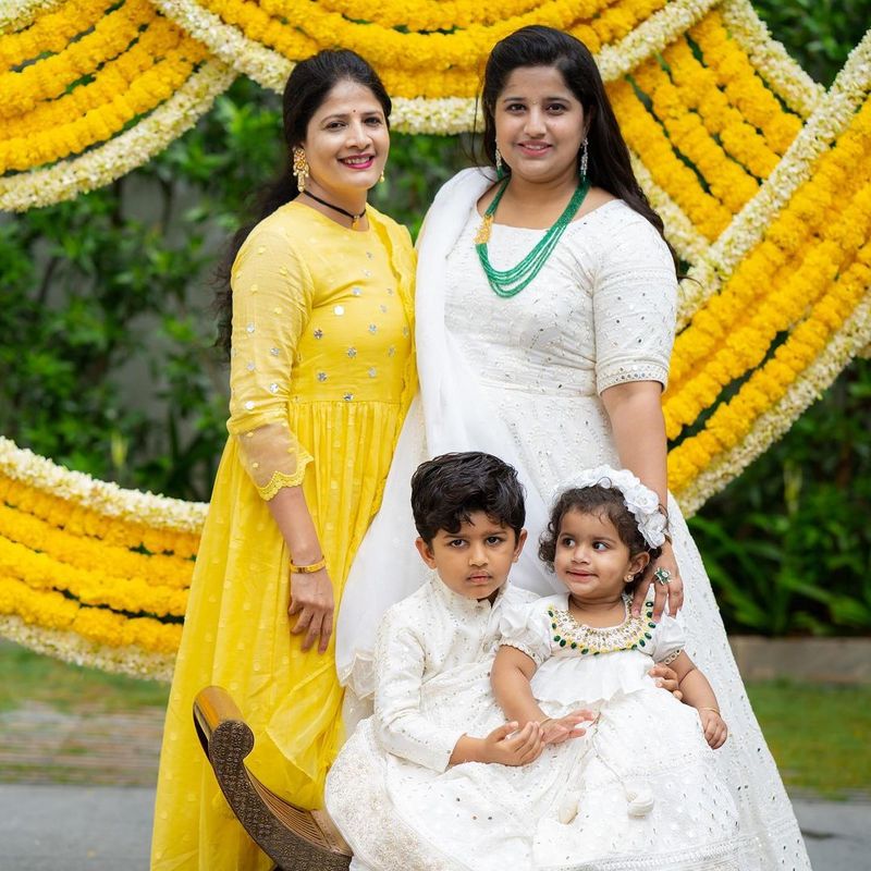 నిర్మాత దిల్రాజు దోతీ ఫంక్షన్ ఫోటోలు.