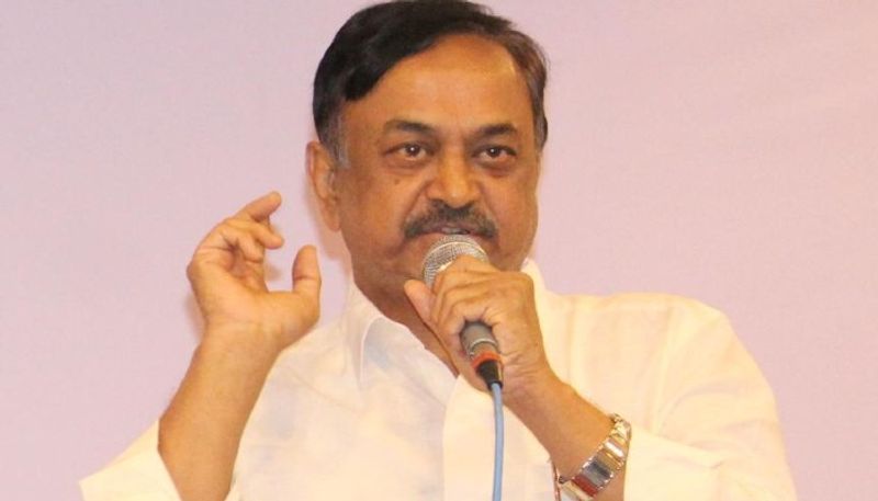 తెలంగాణ కళాకారులకు అన్యాయంజరుగుతుందని, రెండు తెలుగు రాష్ట్రాల్లోని పేద కళాకారులకు న్యాయం చేయడం లక్ష్యంగా, తెలంగాణ ప్రత్యేకంగా `మా` ఉండాలని లక్ష్యంగా ముందుకొచ్చారు సీవీఎల్ నర్సింహరావు. దీంతో కొత్త వివాదానికి తెరలేపారాయన.
