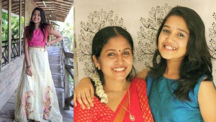 actress anikha surendran wears 25 old skirt actress anikha surendran wears 25 old skirt