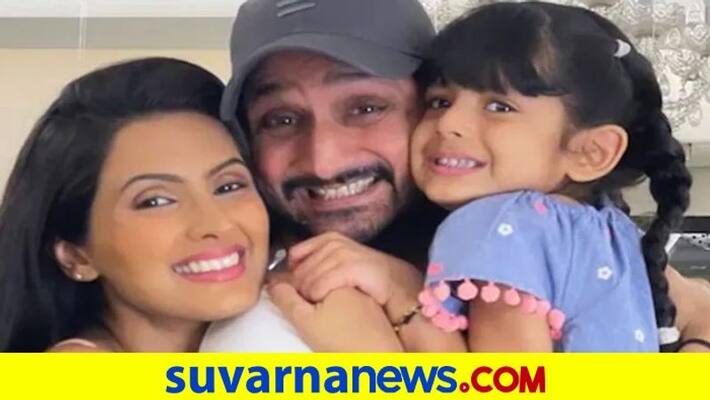 Team India Cricketer Harbhajan Singh Geeta Basra Blessed With A Baby Boy kvn Team India Cricketer Harbhajan Singh Geeta Basra Blessed With A Baby Boy kvn