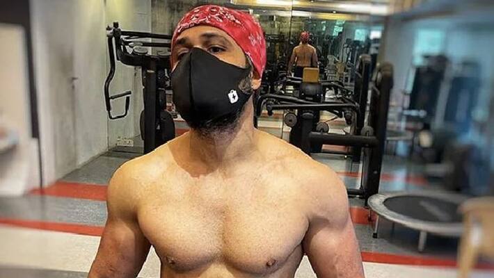 emraan hashmi shared his new look in instagram emraan hashmi shared his new look in instagram