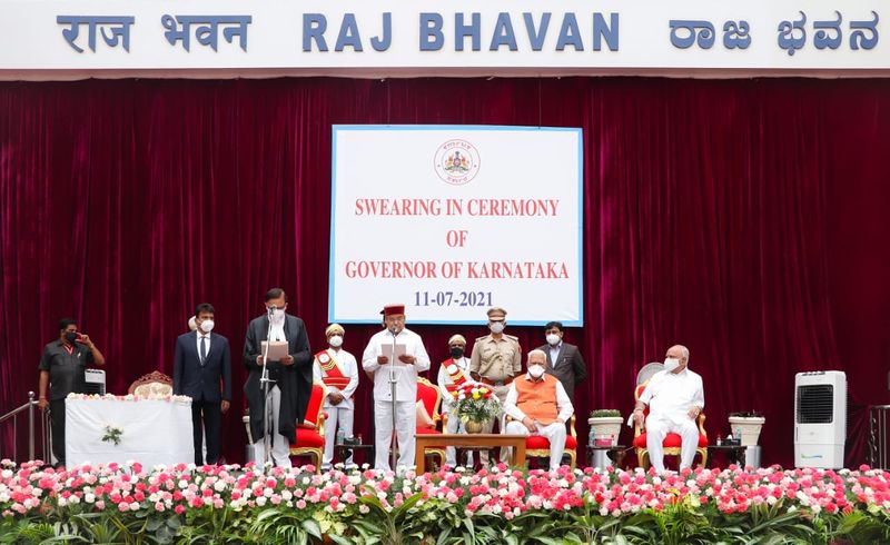 ಬೆಂಗಳೂರಿನ ರಾಜಭವನದ ಗಾಜಿನಮನೆಯಲ್ಲಿ ನಡೆದ ನೂತನ ರಾಜ್ಯಪಾಲರ ಪ್ರಮಾಣವಚನ ಸ್ವೀಕಾರ ಸಮಾರಂಭ 