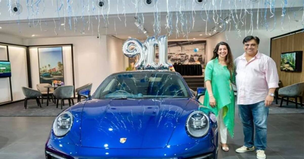 एक टर र म कप र न खर द 1 99 कर ड क ध स Porsche क र पहल स ह ग र ज म खड ह श नद र ग ड य Tv Actor Ram Kapoor Buys Porsche 911 Carrera S See Actor S