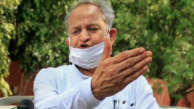 राजस्थान सरकार ने NHM कर्मचारियों को उनके अनुभव के आधार पर बोनस देने के लिए कुल 987.62 लाख रुपए की मंजूरी दी है। 