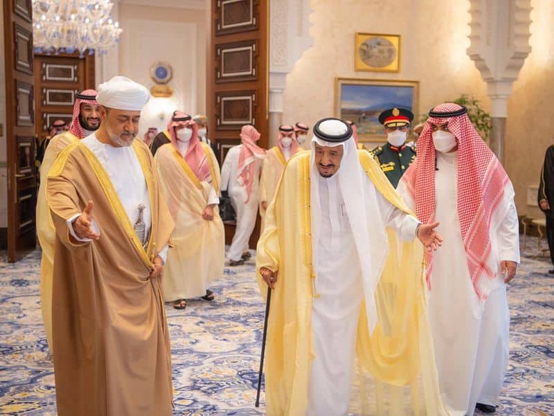 Saudi crown prince Mohammed bin Salman Welcomes Oman ruler Haitham bin Tarik at Neom