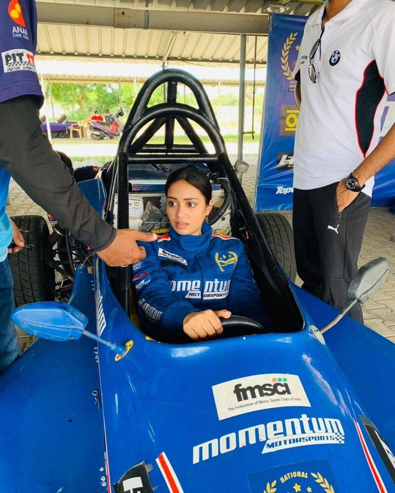 nivetha pethuraj completed first level training for formula one care race