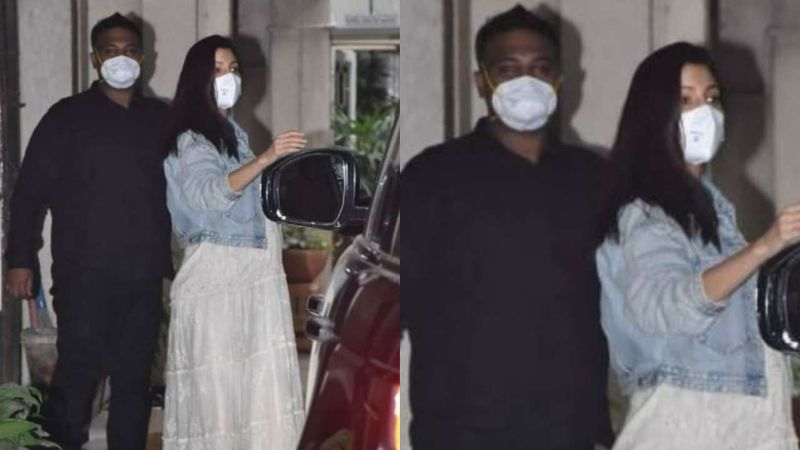 During, Anushka's pregnancy Prakash used to ensure her safety in the best way possible. 