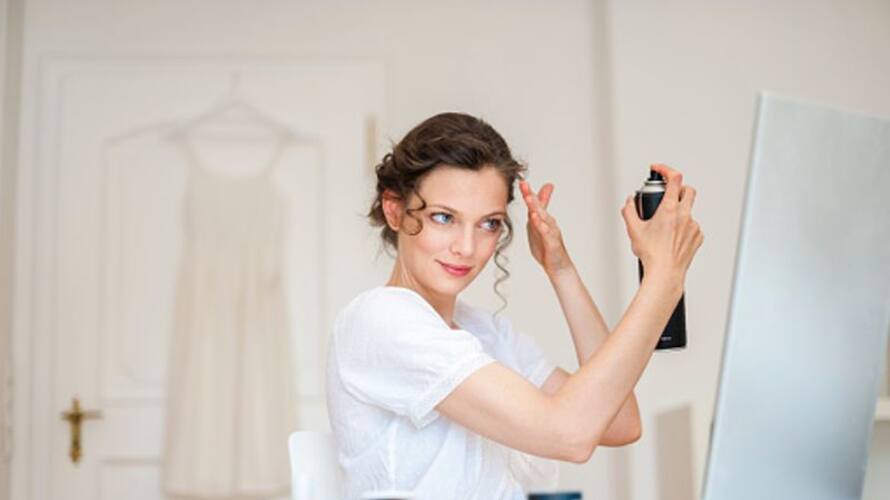 Harmful effects of using dry shampoo on your hair