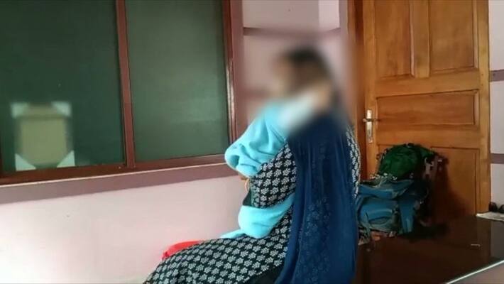 dowry oppression palakkad youth kicked his wife and child out of the house dowry oppression palakkad youth kicked his wife and child out of the house