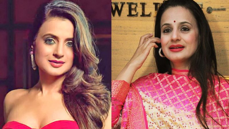 अमीषा पटेल :
अमीषा पटेल ने साल 2000 में आई फिल्म 'कहो न प्यार है' से बॉलीवुड में एंट्री ली। इसके बाद 'गदर: एक प्रेम कथा' और 'रेस -2' जैसी कुछ सफलतम फिल्मों में भी काम किया। फिल्मकार विक्रम भट्ट के साथ उनके अफेयर की खबरें मीडिया में खूब छाई रहीं। 43 साल की हो चुकीं अमीषा के बारे में साल 2013 में खबर आई थी कि वे अपने बिजनेस पार्टनर कुणाल गूमर को डेट कर रही हैं।