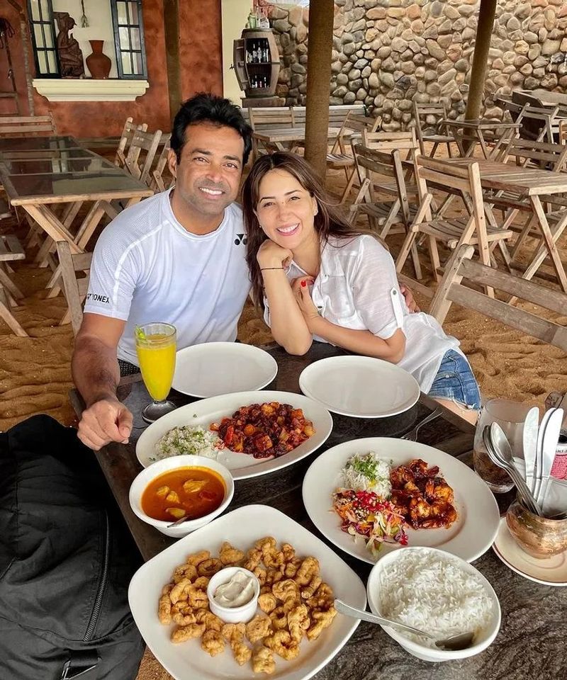 But a restaurant in Goa did it by sharing two beautiful photos of the rumoured couple, hinting that the duo can be dating.