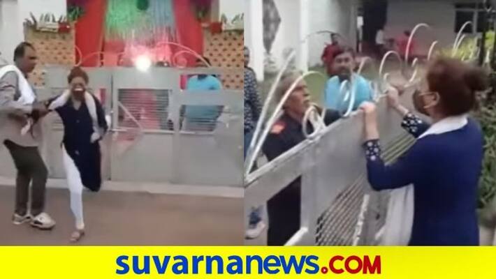 Woman wails outside wedding venue as lover gets married dpl Woman wails outside wedding venue as lover gets married dpl