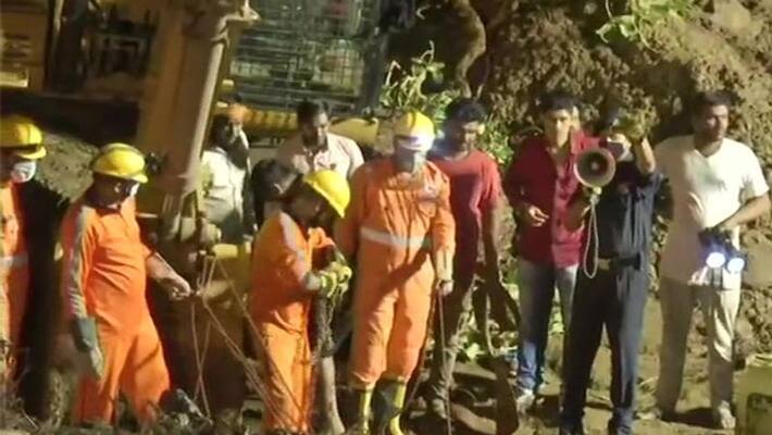 Major accident in Vidisha, Madhya Pradesh, more than 2 dozen people fall in a well, update news kpa Major accident in Vidisha, Madhya Pradesh, more than 2 dozen people fall in a well, update news kpa