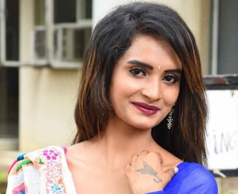 గడ్డం నవీన్, అభిరామ్ తదితరులు ఈ చిత్రంలో కీలక పాత్రలు పోషిస్తున్న ఈ చిత్రానికి కెమెరామెన్గా వలి పని చేస్తుండగా, శ్రీ వెంకట్ మ్యూజిక్ అందిస్తున్నారు. దర్శకత్వం: చిరంజీవి కుంచల్.