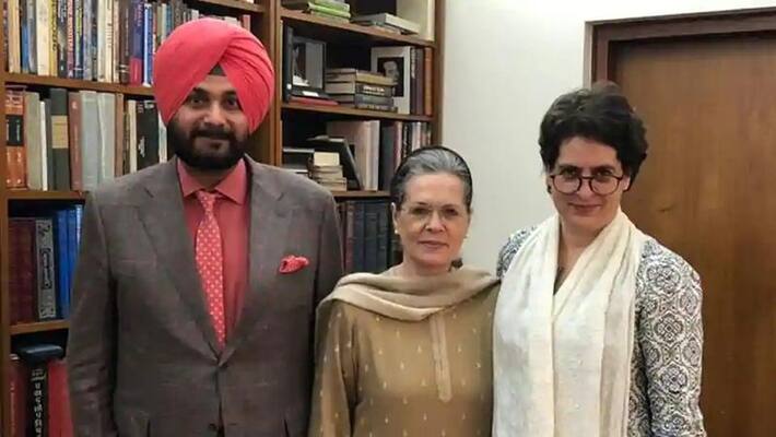 Navjot Singh Sidhu meets Sonia Gandhi as Punjab Congress crisis heightens-dnm Navjot Singh Sidhu meets Sonia Gandhi as Punjab Congress crisis heightens-dnm