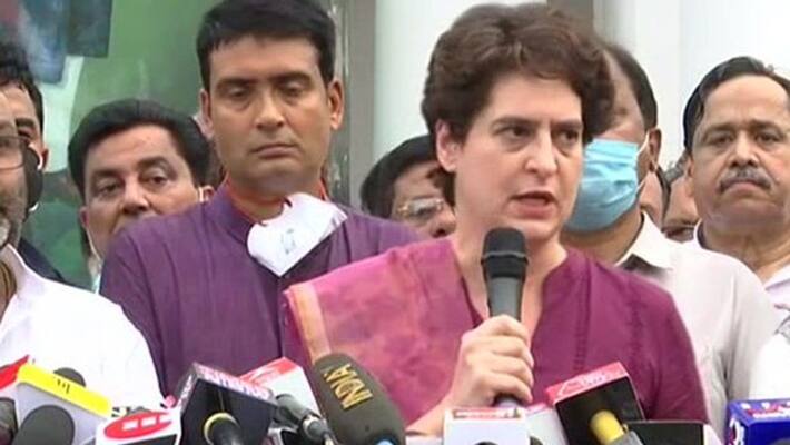 priyanka gandhi may be CM candidate from congress in uttar pradesh priyanka gandhi may be CM candidate from congress in uttar pradesh