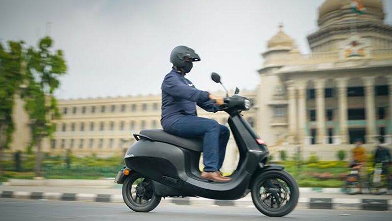 one lakh reservations for OLA electric scooter in 24 hours