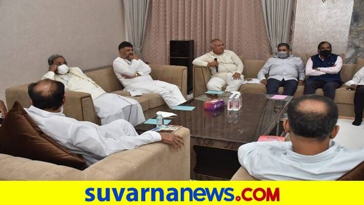 BJP Hits out Congress In Twitter about Sindagi Hangal By Poll result rbj BJP Hits out Congress In Twitter about Sindagi Hangal By Poll result rbj