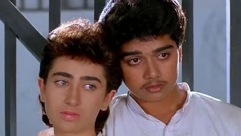 बता दें कि करिश्मा केवल 17 साल की थीं, जब उन्होंने 1991 में डायरेक्टर के. मुरलीमोहन राव की फिल्म 'प्रेम कैदी' से बॉलीवुड में डेब्यू किया था। यह फिल्म हिट नहीं हुई। फिल्म में करिश्मा के एक्टर हरीश कुमार थे। इसके अलावा दिलीप ताहिल, शफी इनामदार, भारत भूषण, असरानी और परेश रावल भी फिल्म में थे।