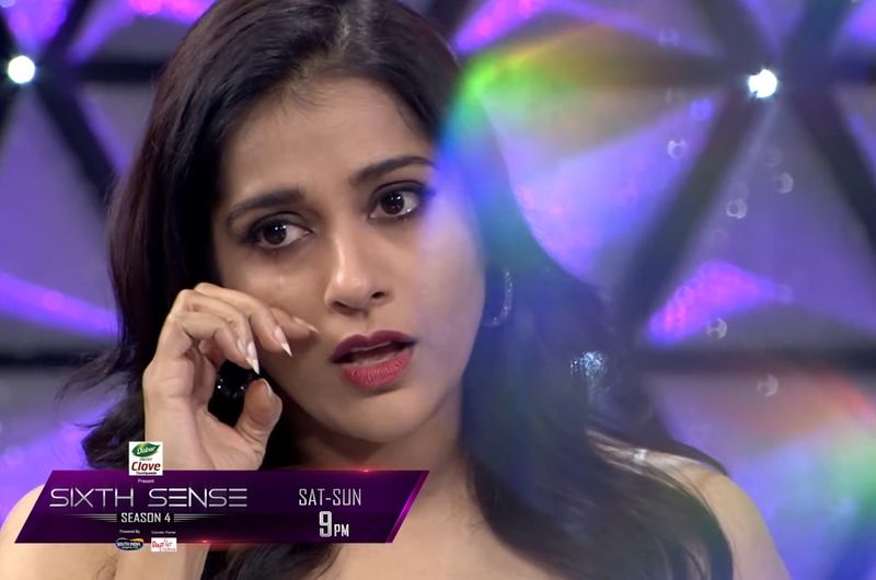 ఎవరి కడుపున పుట్టాలో నిర్ణయించుకునే ఛాయిస్ పిల్లలకు ఉండదు. అలాగే పిల్లలకు బంధాలు విడదీసే, కలిపే శక్తి, మెచ్యూరిటీ ఉండదు. అదంతా పేరెంట్స్ పైనే ఆధారపడి ఉంటుంది.