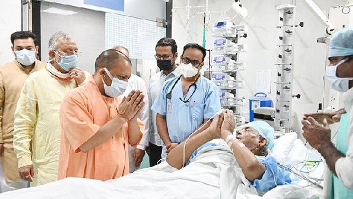 former up cm kalyan singh health deteriorated again cm yogi adityanath meet in PGI lucknow kpr former up cm kalyan singh health deteriorated again cm yogi adityanath meet in PGI lucknow kpr