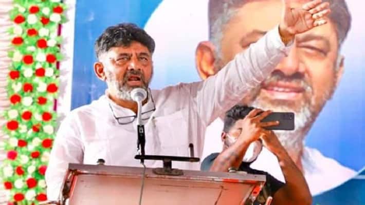 DK Shivakumar twitter Account says BJP MP Karadi Sanganna meets Congress Leaders snr DK Shivakumar twitter Account says BJP MP Karadi Sanganna meets Congress Leaders snr