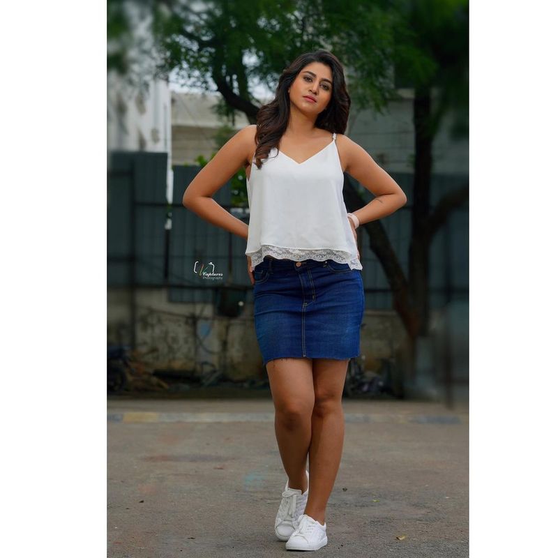 young anchor Varshini sounderajan ultra stylish look in tight jeans stuns everyone