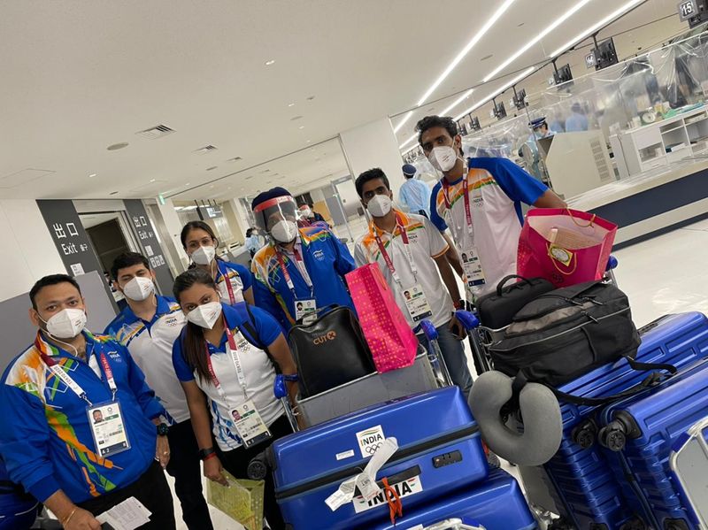 Due to a health emergency in Tokyo, & nbsp; no spectators this time. The Olympics have undergone major changes, including the absence of dignitaries to present medals to the winners at the awards ceremony. & Nbsp;