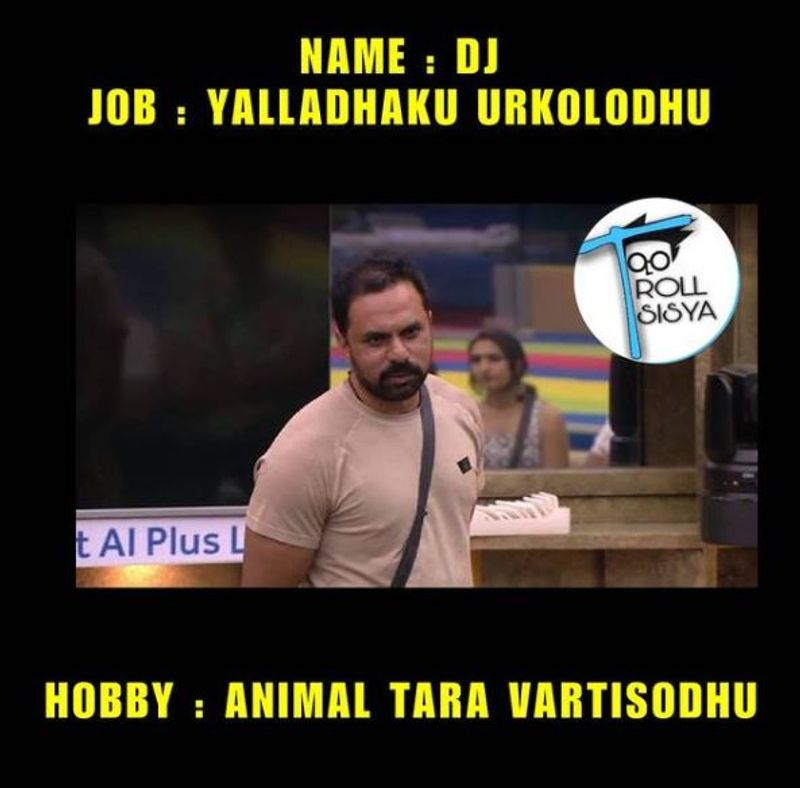 ಹೆಣ್ಣು ಮಕ್ಕಳಿಗೆ ಗೌರವಿಸುತ್ತೇನೆ ಎಂದು ಹೇಳಿ ಹೀಗೆ ಮಾಡಿದ್ದು ಸರಿ ಅಲ್ಲ ಎಂದು ಮಹಿಳಾ ಸಂಘದವರು ಧ್ವನಿ ಎತ್ತಿದ್ದಾರೆ. 