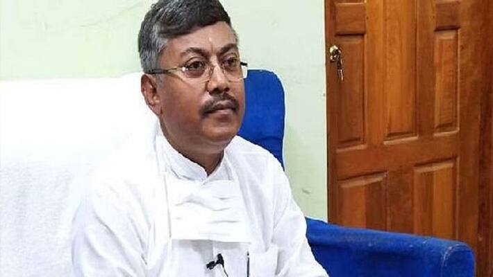Manipur Pradesh Congress Committee president Govindas Konthoujam and 8 MLAs will join the BJP today kpa Manipur Pradesh Congress Committee president Govindas Konthoujam and 8 MLAs will join the BJP today kpa