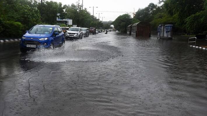 Heavy Rain fall forecast in kolkata and South Bengal on 9 August RTB Heavy Rain fall forecast in kolkata and South Bengal on 9 August RTB