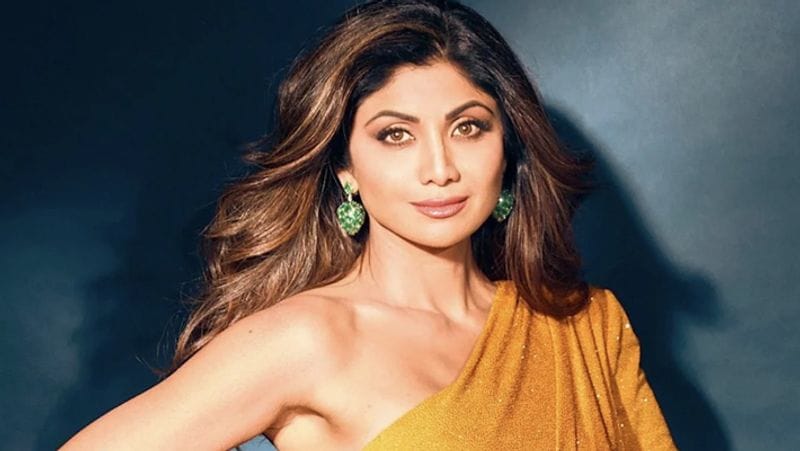 Shilpa Shetty Was not Ready To Marry Raj Kundra Until He Bought Bungalow In Front Of Amitabh Bachchans House dpl