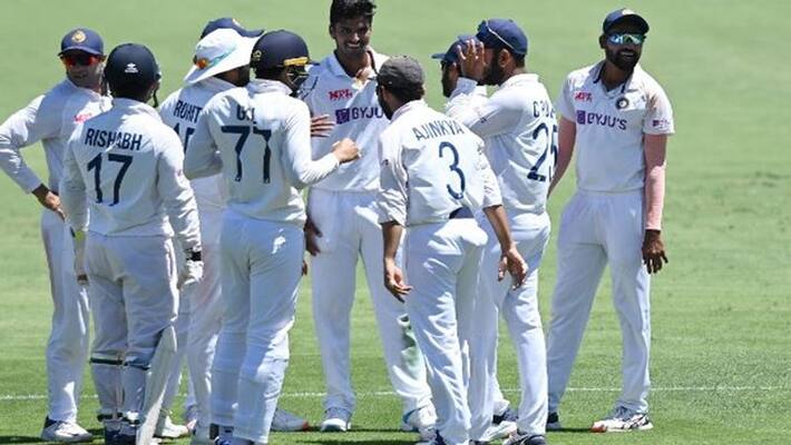 Ind vs Eng: after Shubham gill Washington Sundar ruled out for 6 weeks with finger injury dva Ind vs Eng: after Shubham gill Washington Sundar ruled out for 6 weeks with finger injury dva