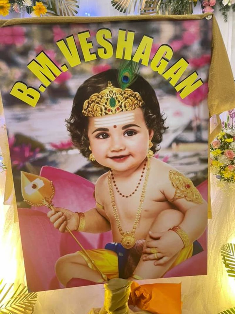 விழாவை சிம்பிளாக நடத்தினாலும் குழந்தைக்கு விசாகன் என்ற க்யூட் பெயரை பார்த்து பார்த்து தேர்ந்தெடுத்து வைத்திருக்கிறார் யோகிபாபு. 