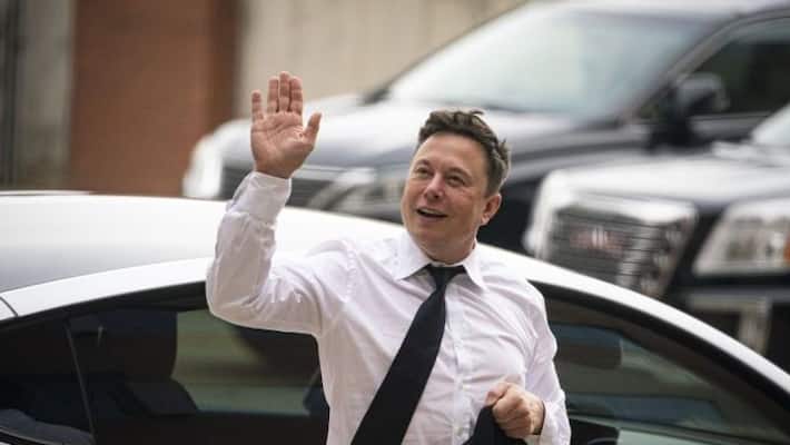 Yes 579 per cent of Twitter users support Elon Musk idea to sell his Tesla stock gcw Yes 579 per cent of Twitter users support Elon Musk idea to sell his Tesla stock gcw