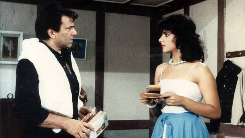 Dharmendra had crush on actress anita raj despite having 2 wives and 6 children hema malini did this after knowing truth KPJ