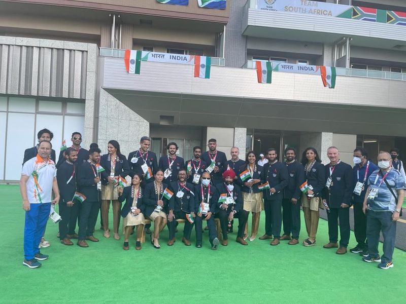 Indian athletes team in Olympics Opening Ceremony pics CRA