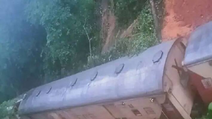 Train Hit By Landslide After Massive Rain, Goes Off Tracks In Goa Train Hit By Landslide After Massive Rain, Goes Off Tracks In Goa