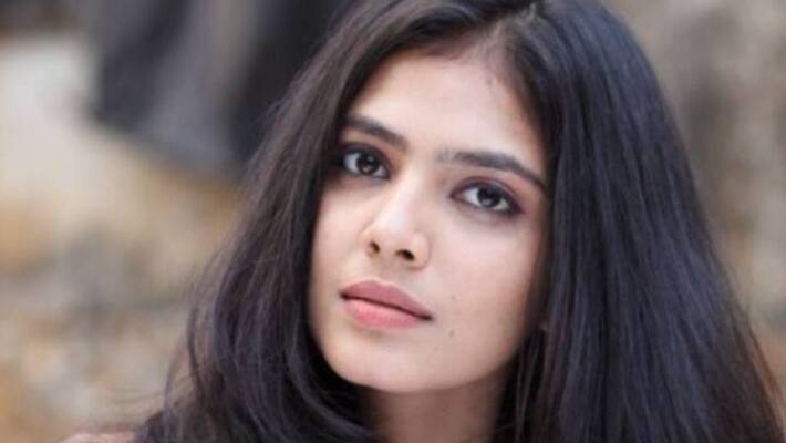Malavika Mohanan warns fake Malavika Mohanan warns fake