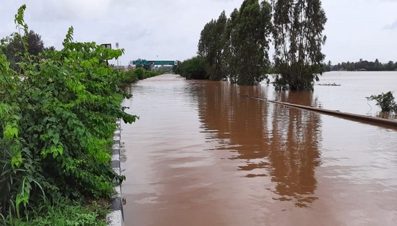 People of Karnataka Faces Problems due to Heavy Rain grg