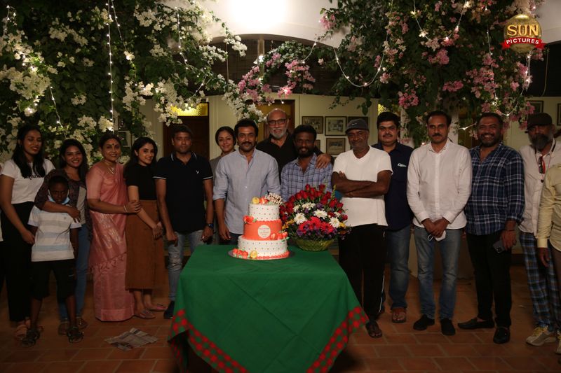 jyothika give the surprise for suriya birthday