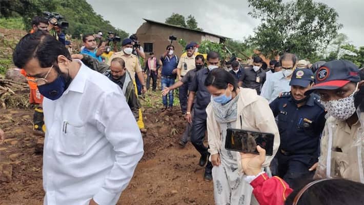Heavy devastation due to floods and landslides in Maharashtra, Army reached for rescue kpa Heavy devastation due to floods and landslides in Maharashtra, Army reached for rescue kpa