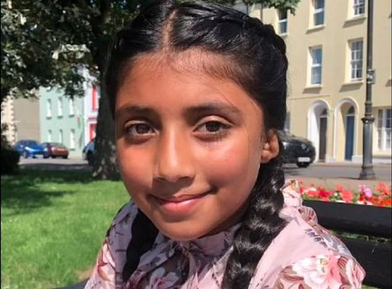 Britain new ear is been made for 10 year old girl in lab with 3D printing technology kpn