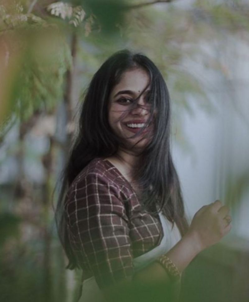 Artist Srinda share her photo