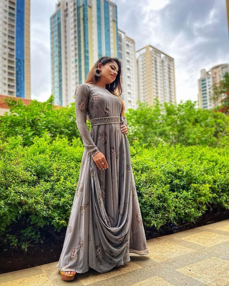 navya swamy hot poses viral anchors and star heroines jealous her hotness arj