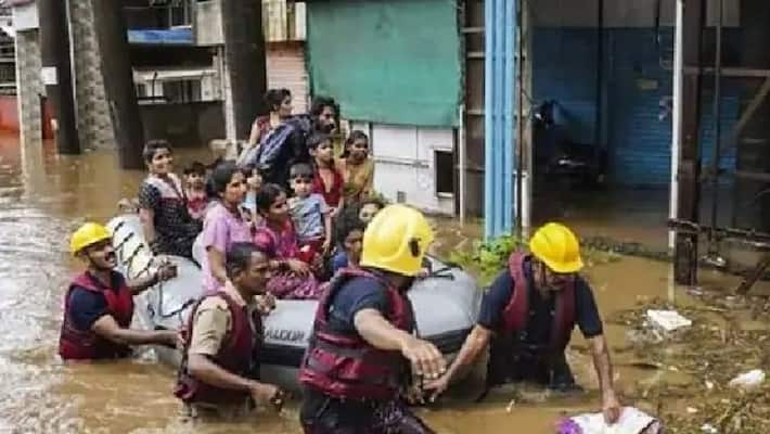 Over 100 Dead 99 Missing as Floods Wreak Havoc Across Maharashtra Pod Over 100 Dead 99 Missing as Floods Wreak Havoc Across Maharashtra Pod