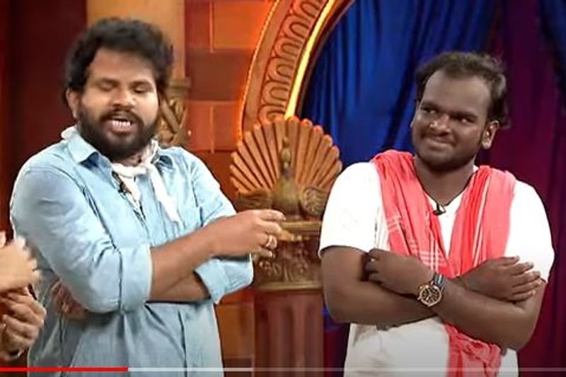 emmanuel cheated by jabardasth varsha hyper aadi comment in front of roja anasuya arj